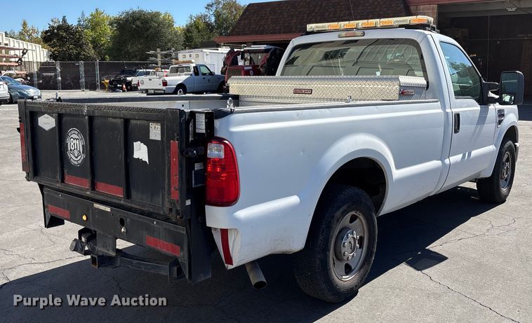 image for item EC8071 2008 Ford F250 Super Duty pickup truck