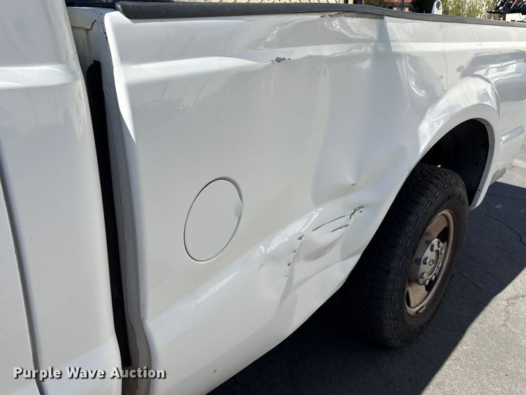 image for item EC8071 2008 Ford F250 Super Duty pickup truck