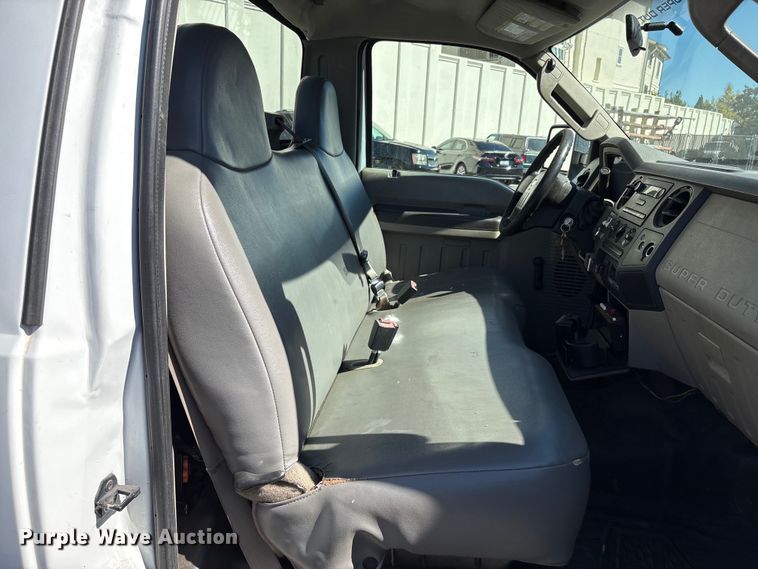 image for item EC8071 2008 Ford F250 Super Duty pickup truck