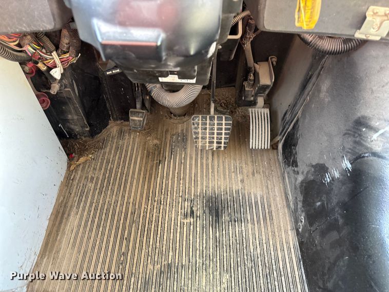 image for item ED2238 2010 Blue Bird All American school bus