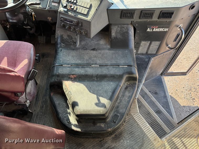 image for item ED2238 2010 Blue Bird All American school bus