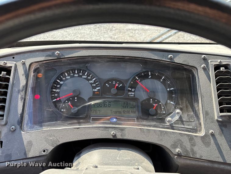 image for item ED2238 2010 Blue Bird All American school bus