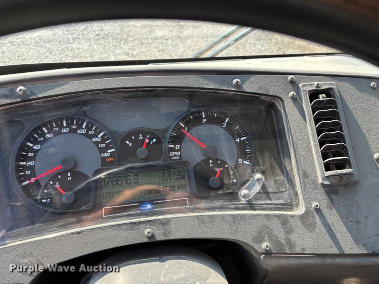 image for item ED2238 2010 Blue Bird All American school bus