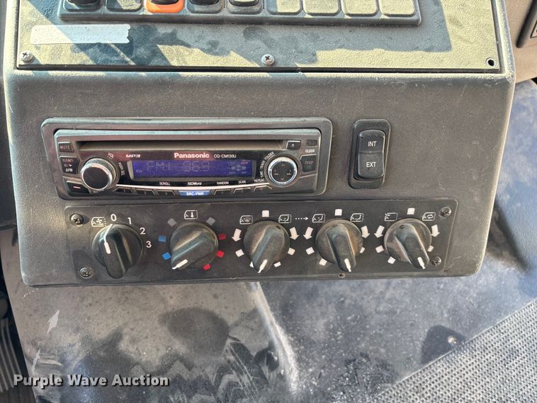 image for item ED2238 2010 Blue Bird All American school bus