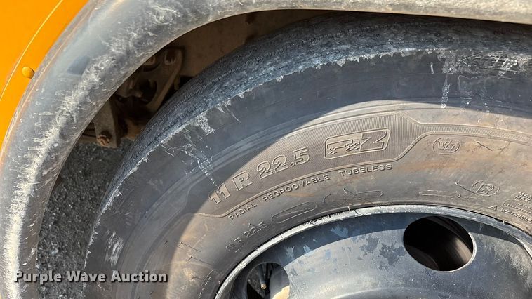 image for item ED2238 2010 Blue Bird All American school bus