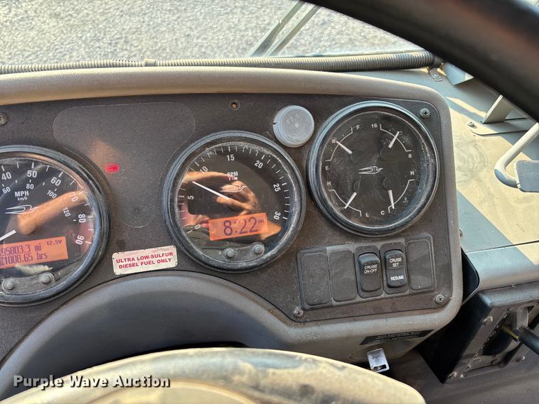 image for item ED2240 2008 Blue Bird All American school bus