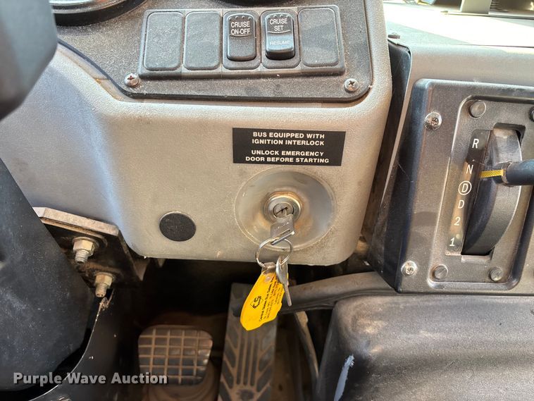 image for item ED2240 2008 Blue Bird All American school bus