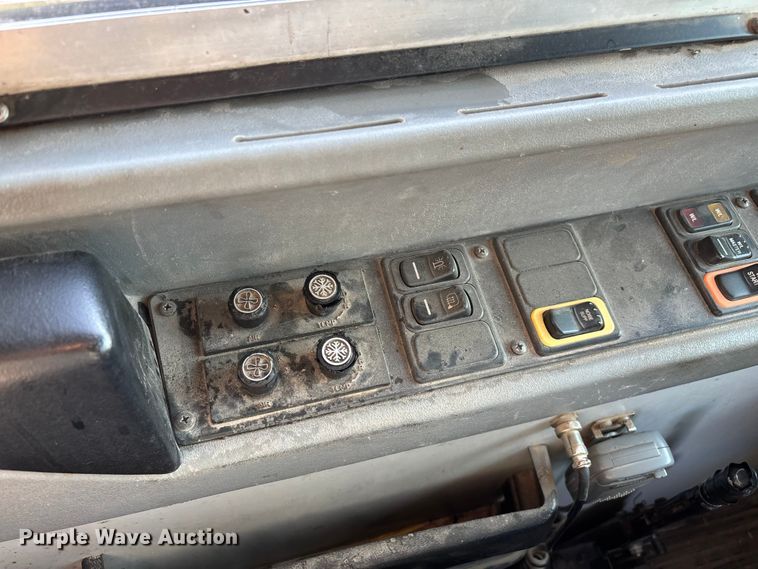 image for item ED2240 2008 Blue Bird All American school bus