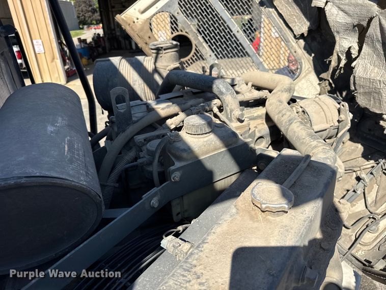 image for item EF2163 2009 Elgin Pelican NP street sweeper