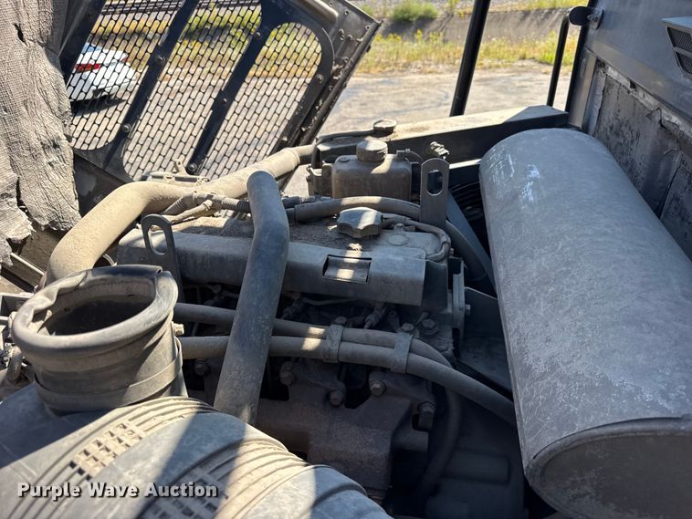 image for item EF2163 2009 Elgin Pelican NP street sweeper