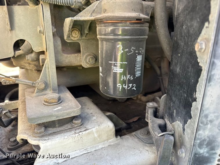 image for item EF2163 2009 Elgin Pelican NP street sweeper