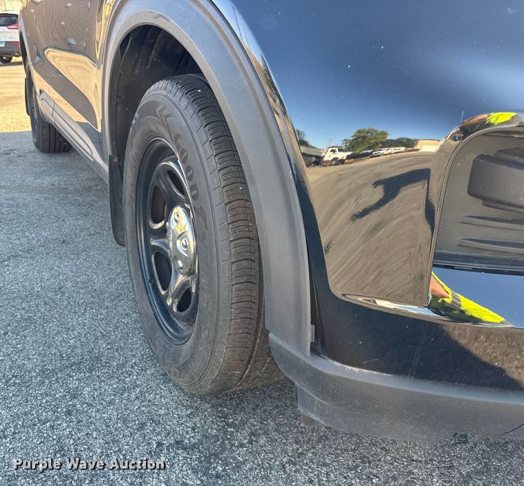 image for item EF2164 2020 Ford Explorer Police Interceptor SUV