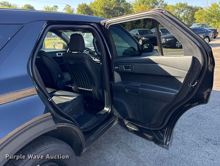 image for item EF2164 2020 Ford Explorer Police Interceptor SUV