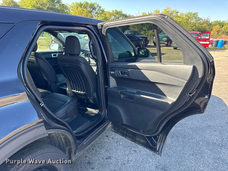 image for item EF2165 2020 Ford Explorer Police Interceptor SUV