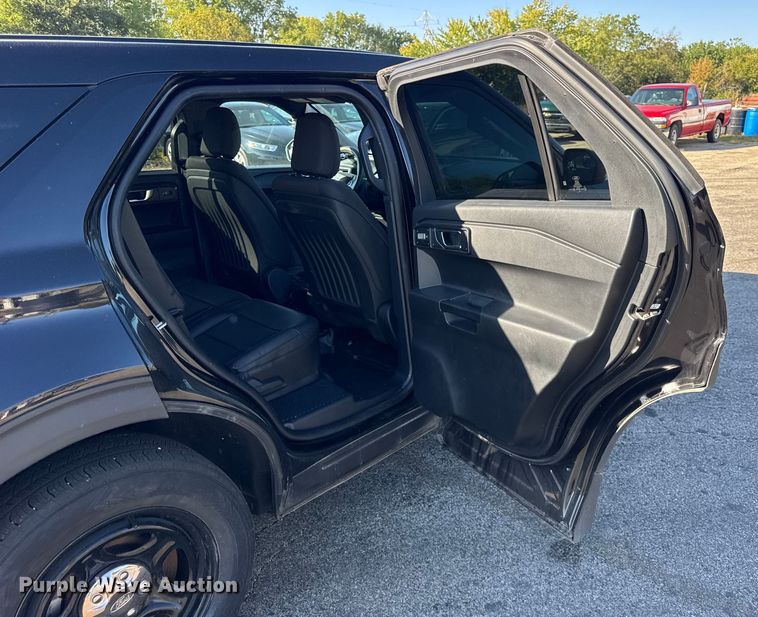 image for item EF2167 2020 Ford Explorer Police Interceptor SUV
