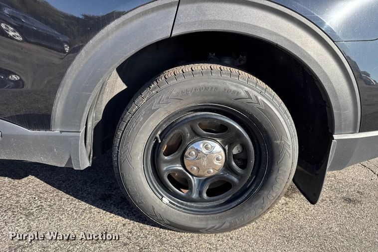 image for item EF2167 2020 Ford Explorer Police Interceptor SUV