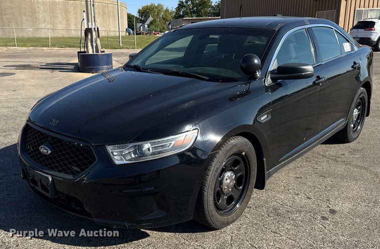 image for item EF2168 2016 Ford Taurus Police Interceptor 