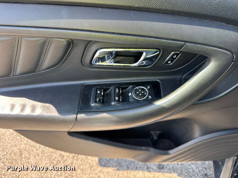 image for item EF2168 2016 Ford Taurus Police Interceptor 