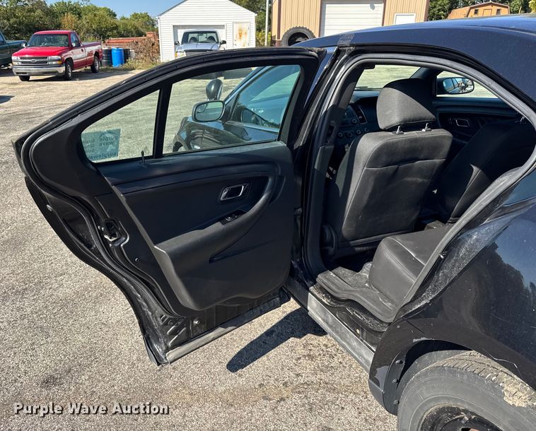 image for item EF2168 2016 Ford Taurus Police Interceptor 