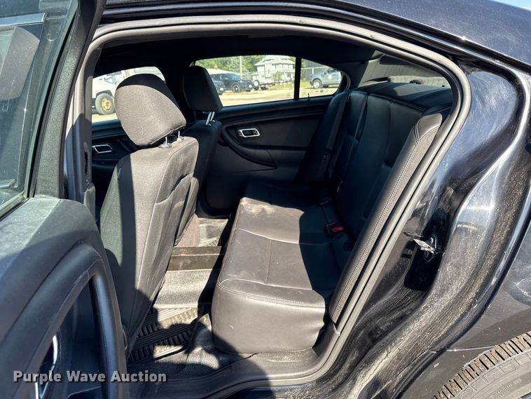 image for item EF2168 2016 Ford Taurus Police Interceptor 