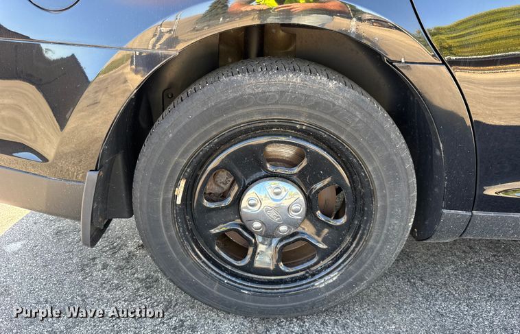 image for item EF2168 2016 Ford Taurus Police Interceptor 