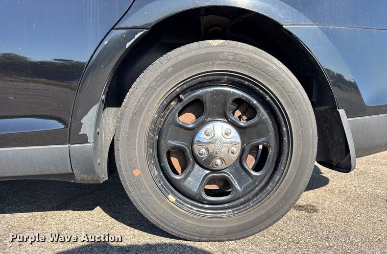 image for item EF2168 2016 Ford Taurus Police Interceptor 