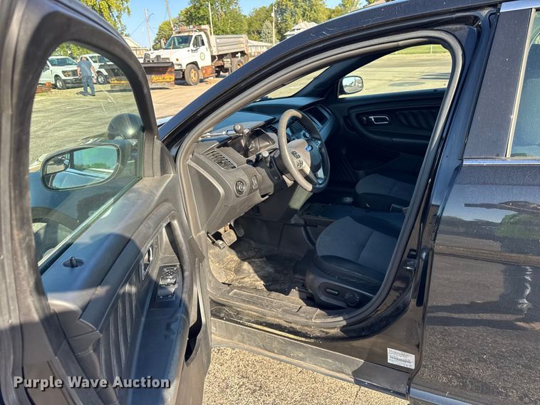 image for item EF2169 2013 Ford Taurus Police Interceptor 