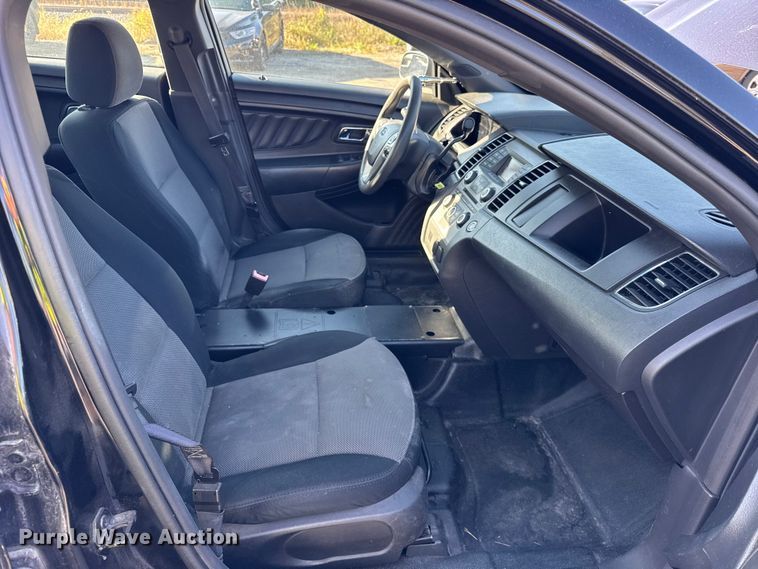 image for item EF2169 2013 Ford Taurus Police Interceptor 