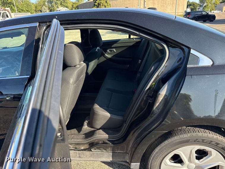 image for item EF2169 2013 Ford Taurus Police Interceptor 