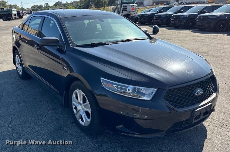 image for item EF2170 2016 Ford Taurus Police Interceptor 