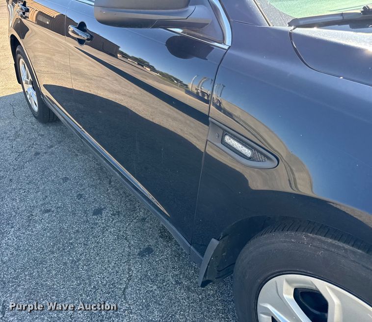 image for item EF2170 2016 Ford Taurus Police Interceptor 