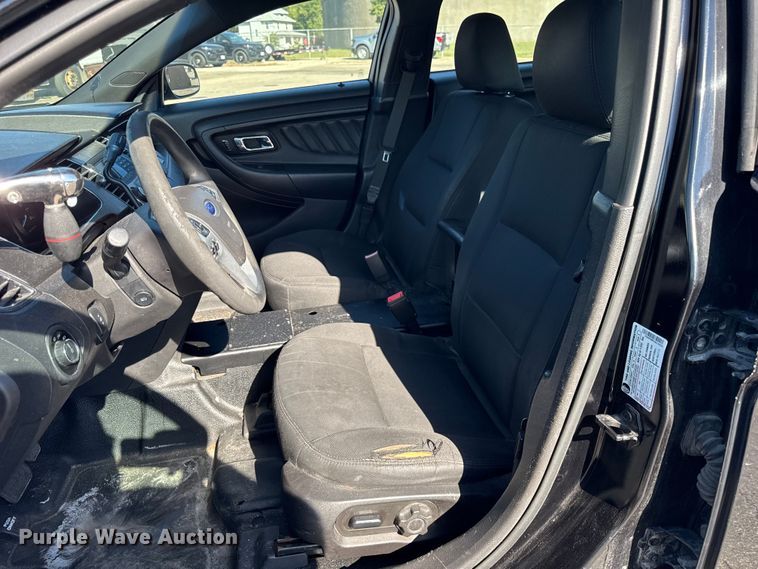 image for item EF2170 2016 Ford Taurus Police Interceptor 