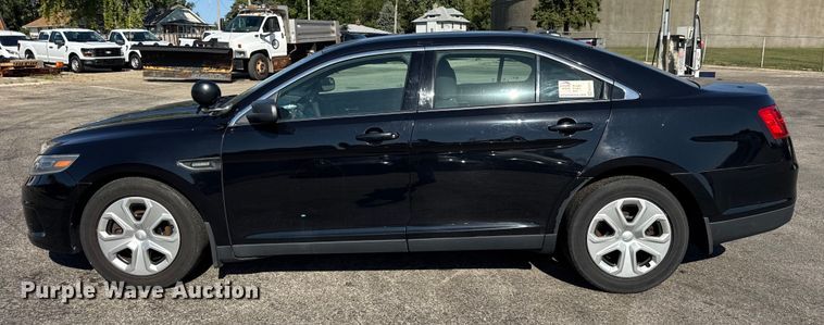 image for item EF2171 2016 Ford Taurus Police Interceptor 