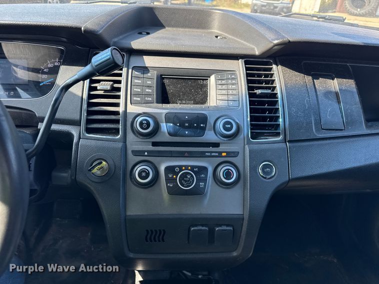 image for item EF2171 2016 Ford Taurus Police Interceptor 