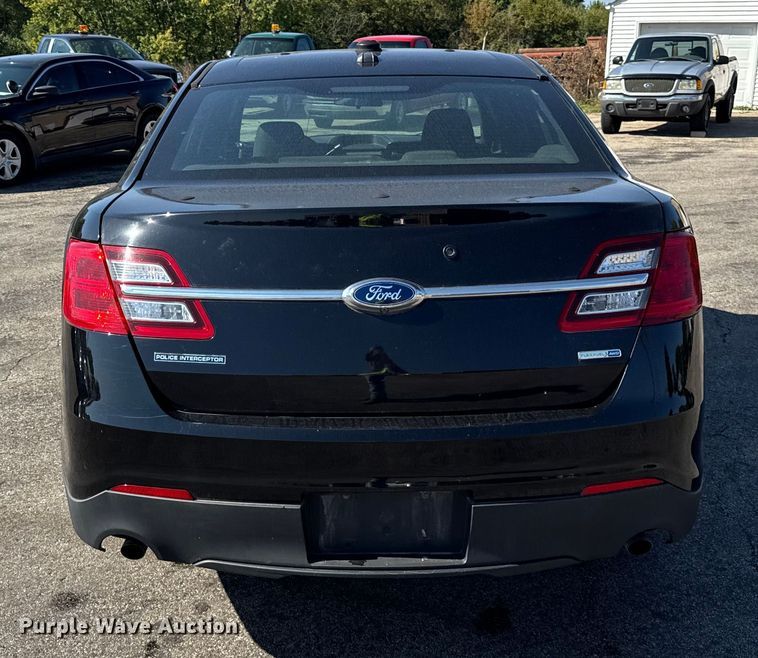 image for item EF2172 2016 Ford Taurus Police Interceptor 