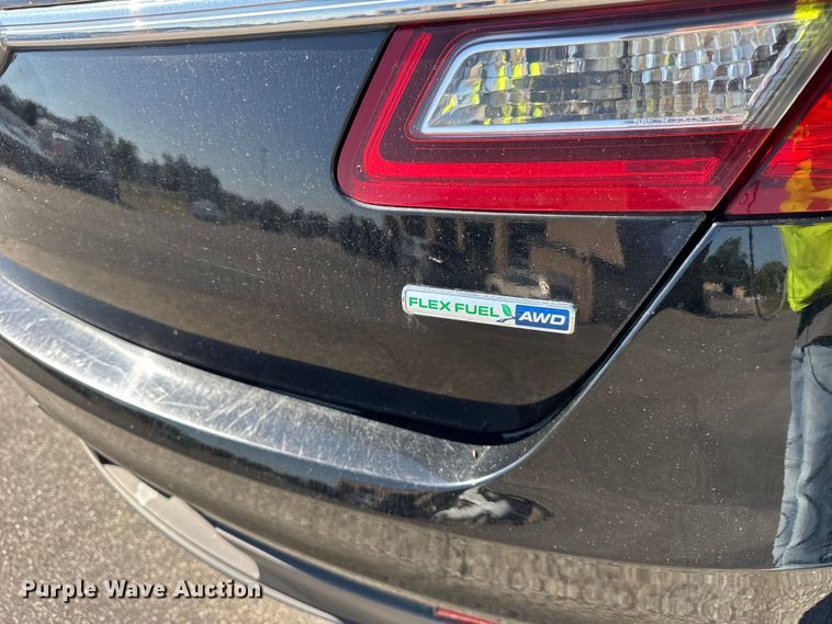 image for item EF2172 2016 Ford Taurus Police Interceptor 