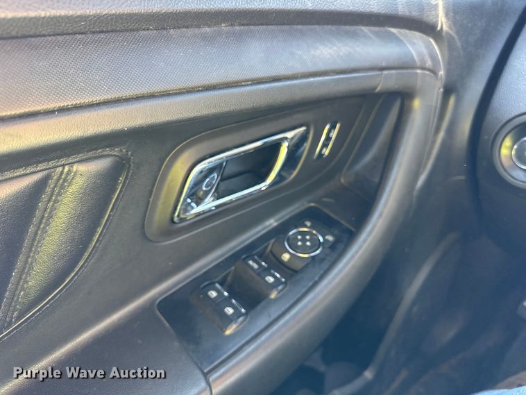 image for item EF2172 2016 Ford Taurus Police Interceptor 