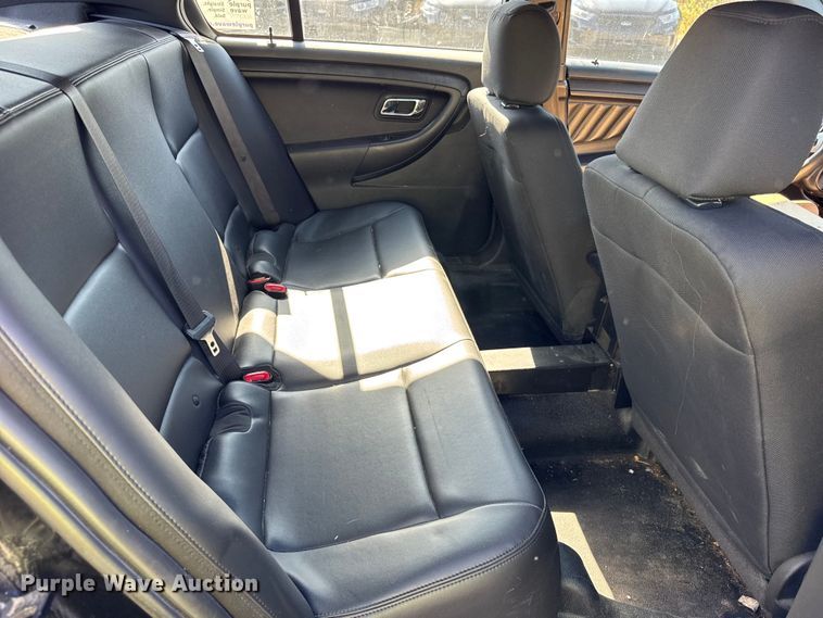 image for item EF2172 2016 Ford Taurus Police Interceptor 