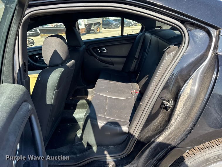 image for item EF2172 2016 Ford Taurus Police Interceptor 