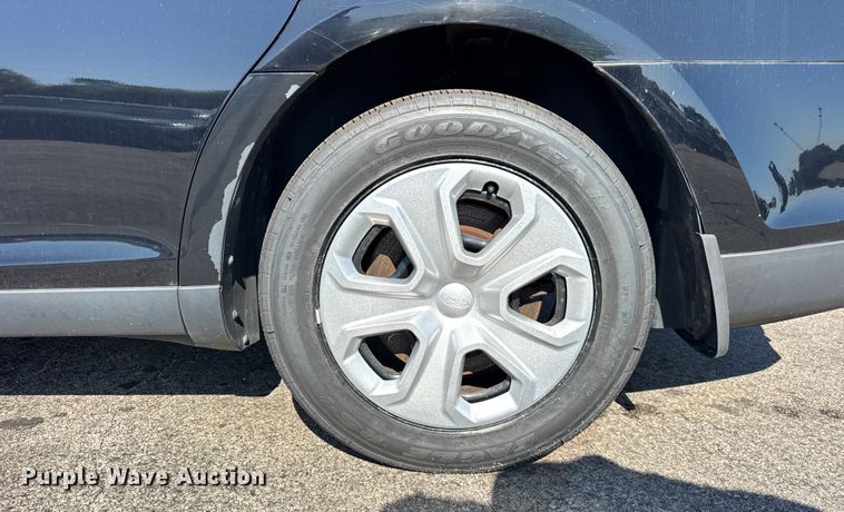 image for item EF2172 2016 Ford Taurus Police Interceptor 