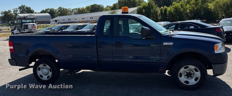 image for item EF2173 2007 Ford F150 XL pickup truck