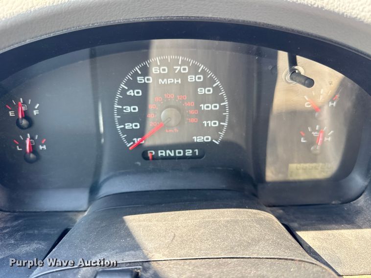 image for item EF2173 2007 Ford F150 XL pickup truck