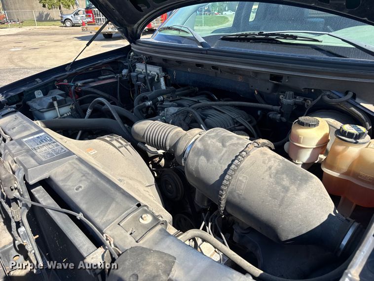 image for item EF2173 2007 Ford F150 XL pickup truck