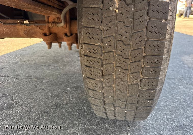 image for item EF2173 2007 Ford F150 XL pickup truck