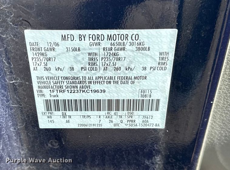image for item EF2173 2007 Ford F150 XL pickup truck