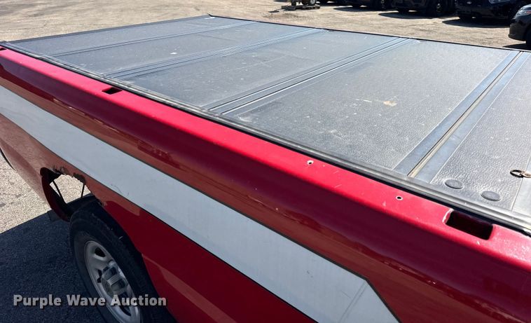 image for item EF2175 2002 Chevrolet Silverado 1500 pickup truck