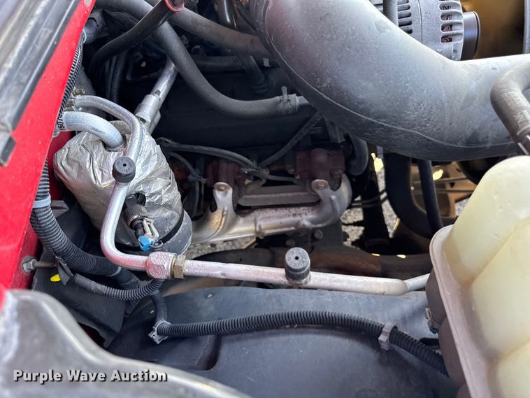 image for item EF2175 2002 Chevrolet Silverado 1500 pickup truck