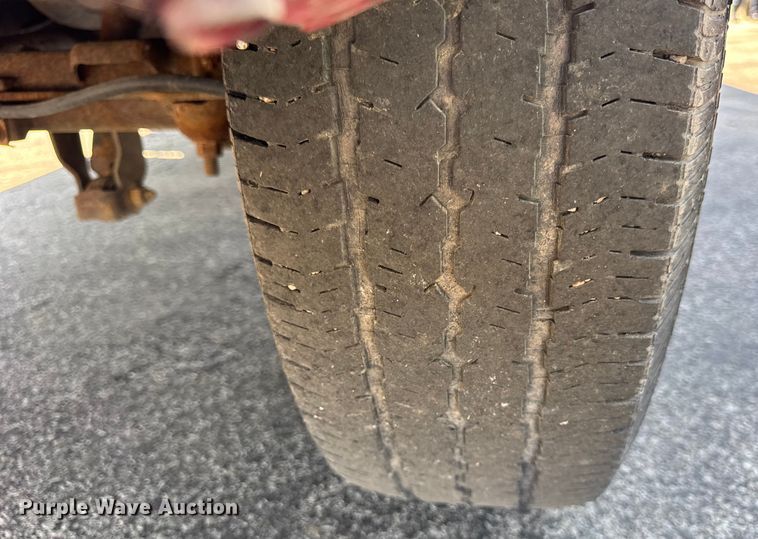 image for item EF2175 2002 Chevrolet Silverado 1500 pickup truck