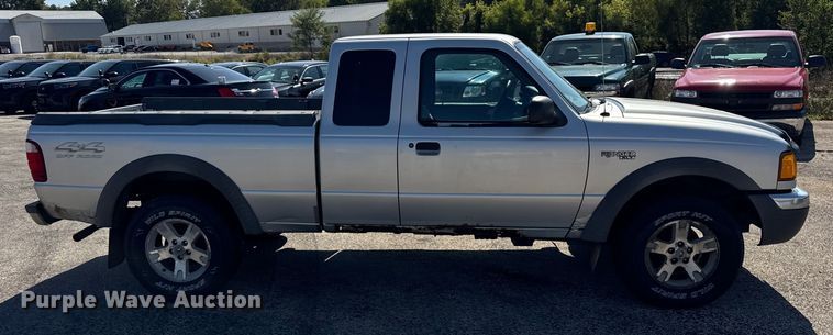 image for item EF2176 2002 Ford Ranger SuperCab pickup truck