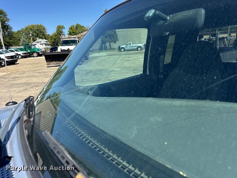 image for item EF2176 2002 Ford Ranger SuperCab pickup truck